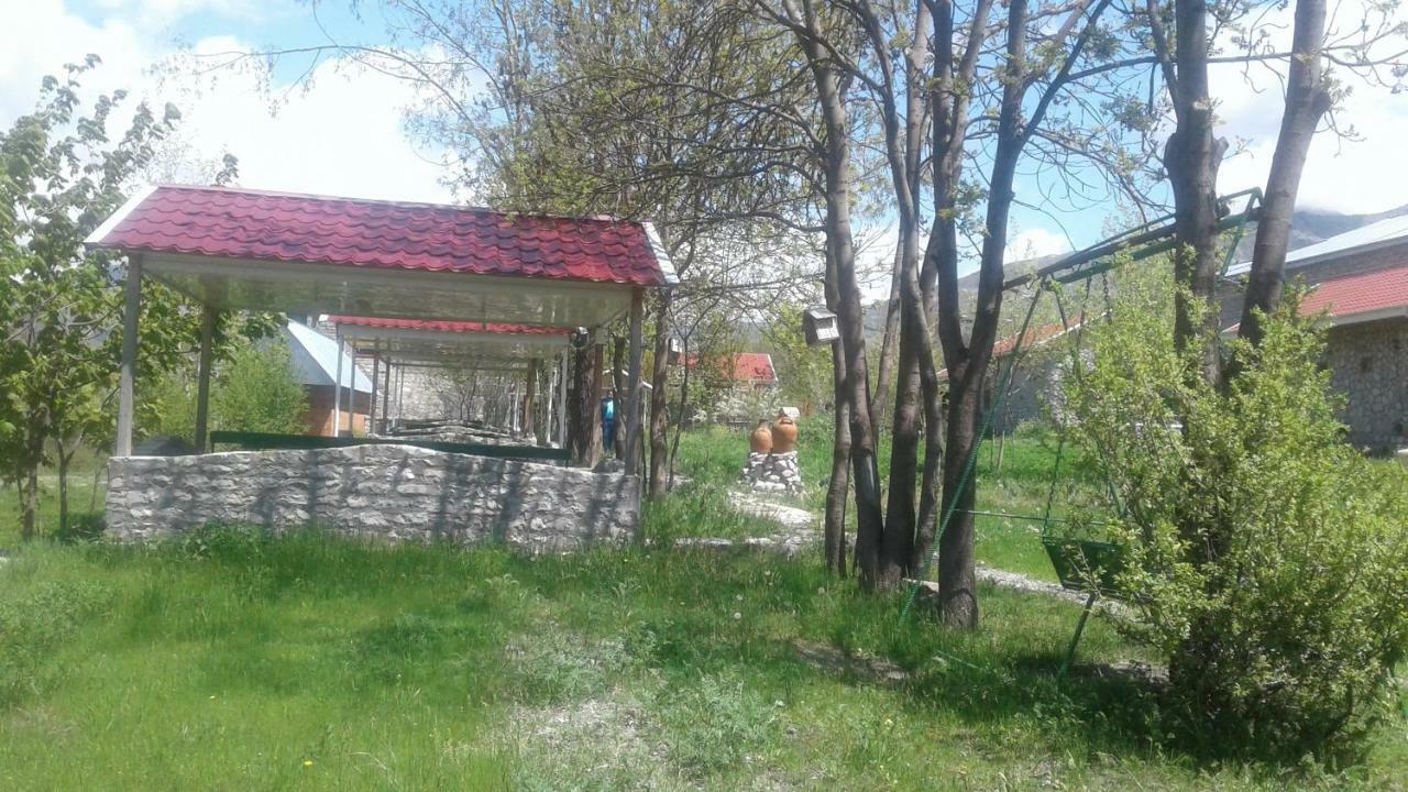 Karvansaray Lahic Екстериор снимка