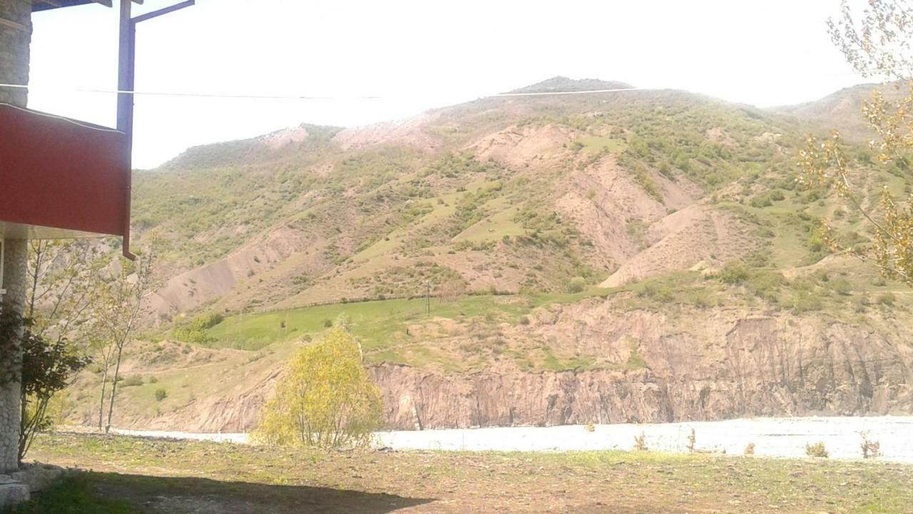 Karvansaray Lahic Екстериор снимка